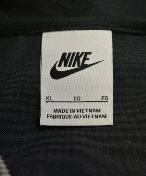 NIKE แจ็คเก็ตเบลาส์