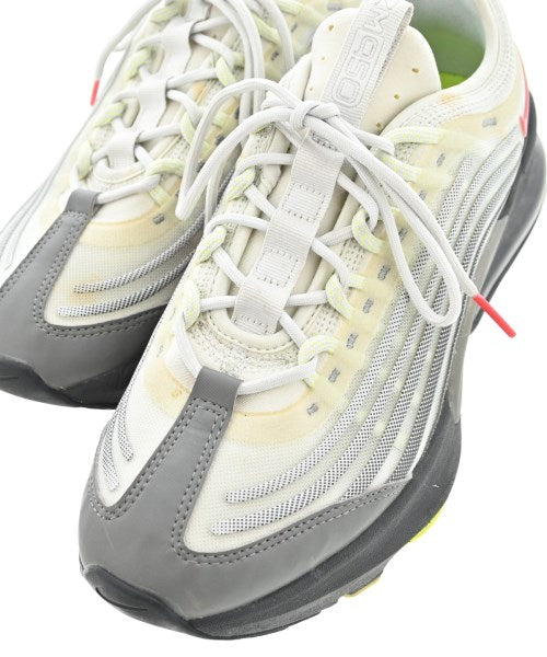 NIKE รองเท้าผ้าใบ