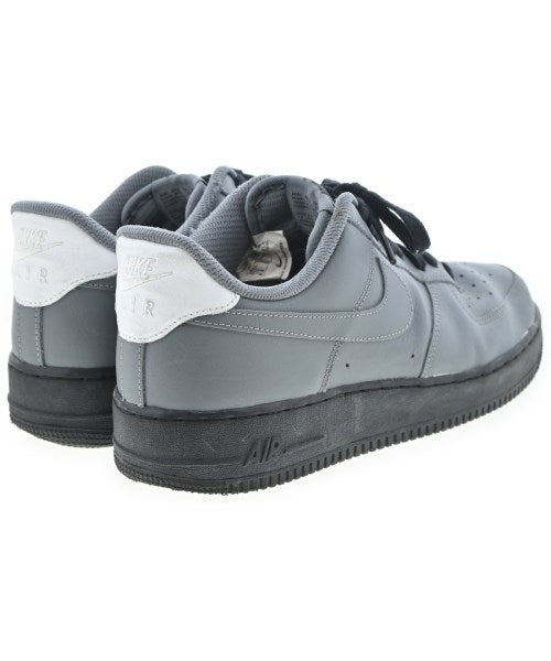 NIKE รองเท้าผ้าใบ