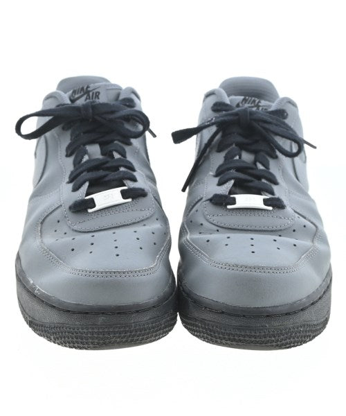 NIKE รองเท้าผ้าใบ