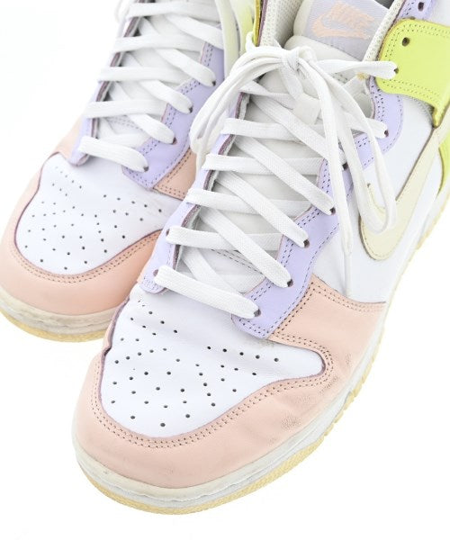 NIKE รองเท้าผ้าใบ