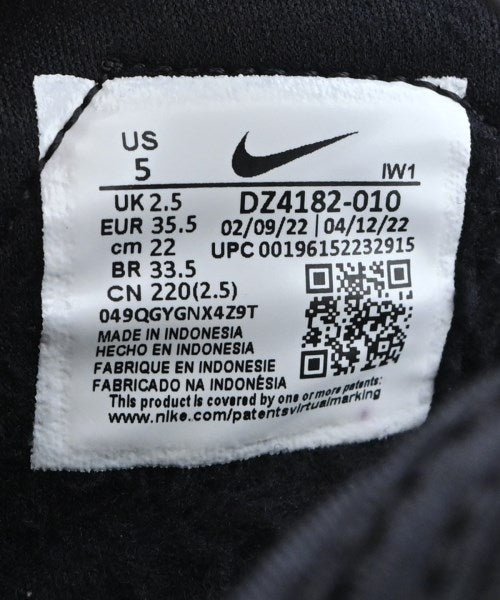 NIKE รองเท้าแตะ