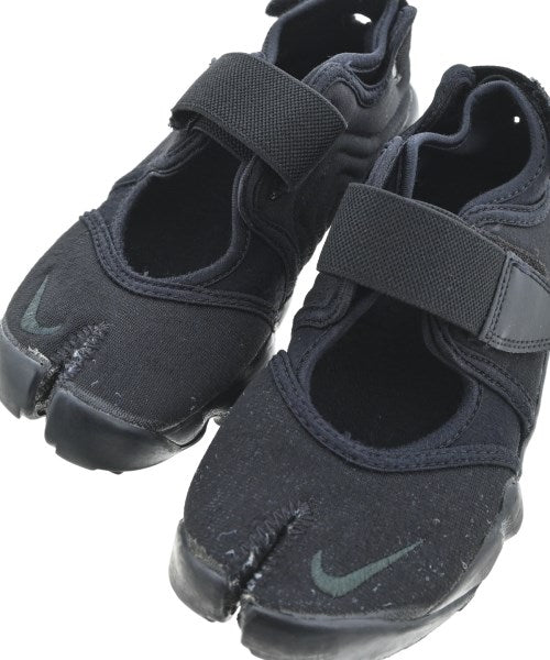 NIKE รองเท้าแตะ