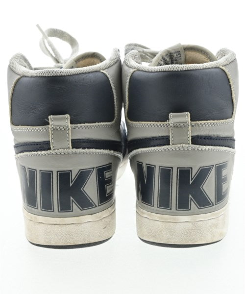 NIKE รองเท้าผ้าใบ