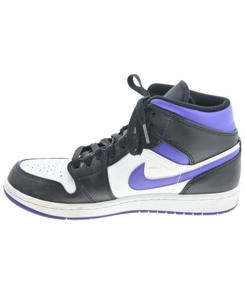 NIKE รองเท้าผ้าใบ