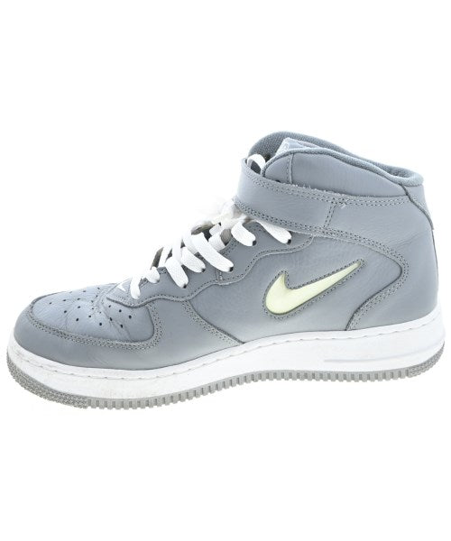 NIKE รองเท้าผ้าใบ