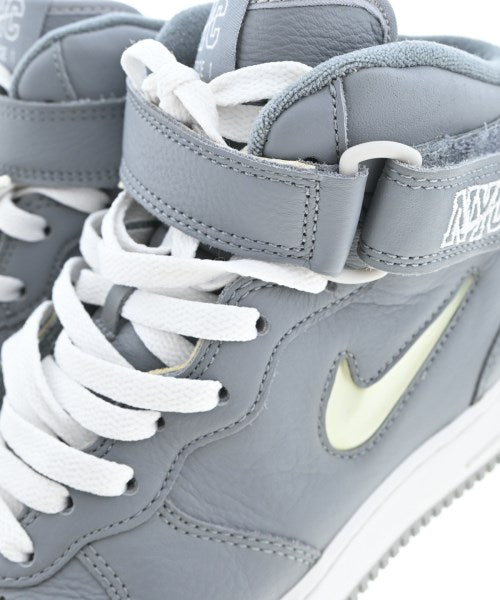 NIKE รองเท้าผ้าใบ
