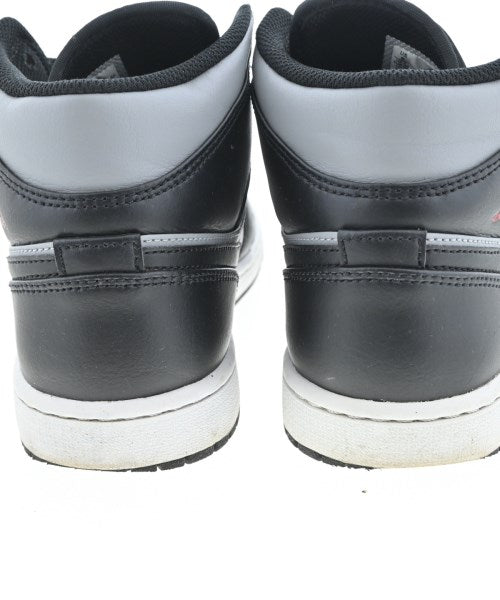 NIKE รองเท้าผ้าใบ