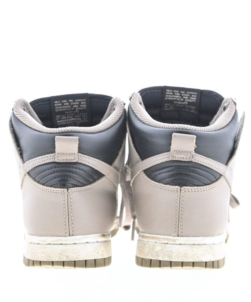 NIKE รองเท้าผ้าใบ