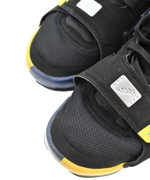 NIKE รองเท้าผ้าใบ