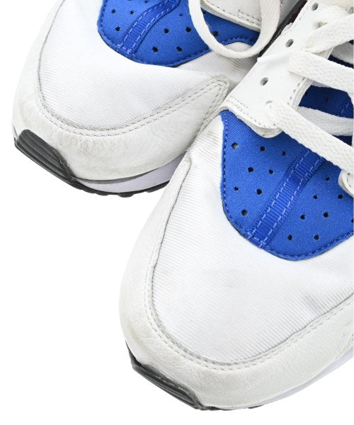 NIKE รองเท้าผ้าใบ