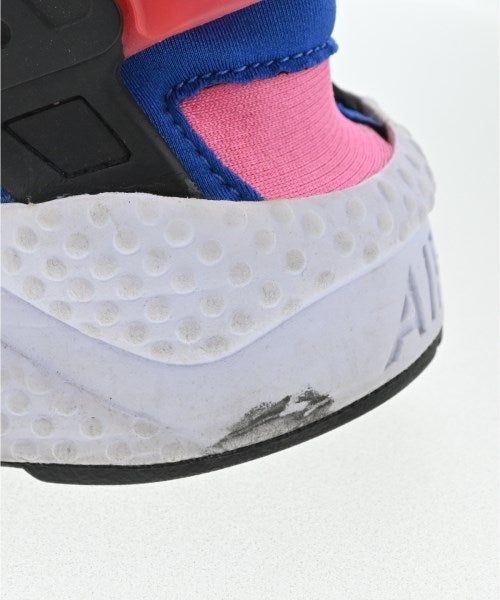 NIKE รองเท้าผ้าใบ