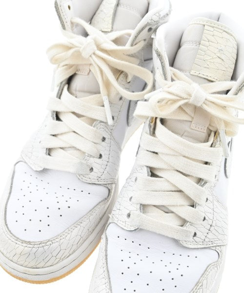 NIKE รองเท้าผ้าใบ