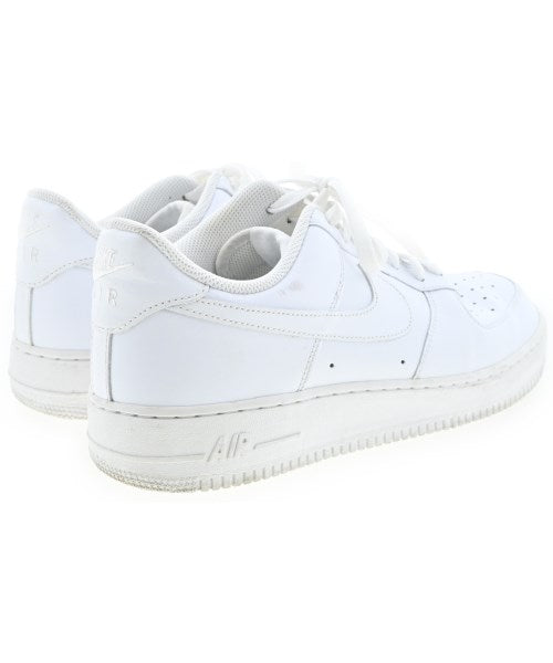 NIKE รองเท้าผ้าใบ