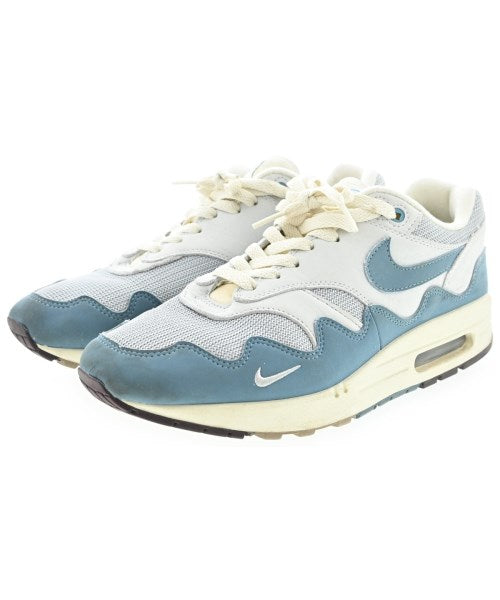NIKE รองเท้าผ้าใบ