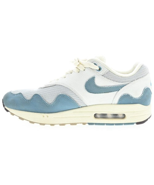 NIKE รองเท้าผ้าใบ