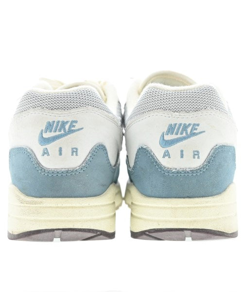 NIKE รองเท้าผ้าใบ