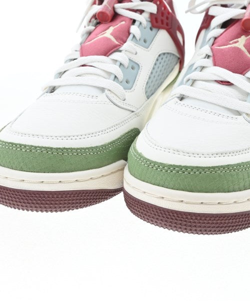 NIKE รองเท้าผ้าใบ