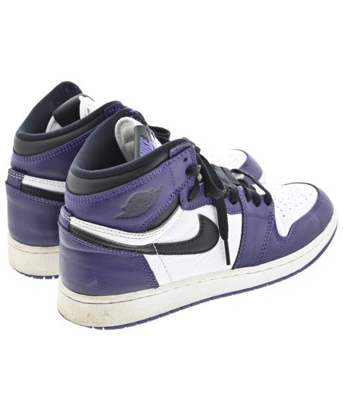 NIKE รองเท้าผ้าใบ