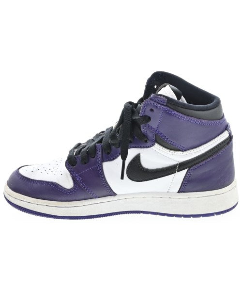 NIKE รองเท้าผ้าใบ