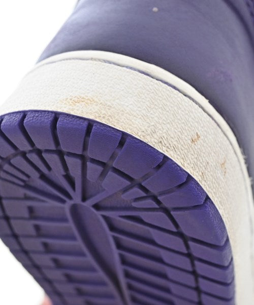 NIKE รองเท้าผ้าใบ