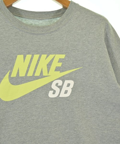 NIKE เสื้อยืด/เสื้อท็อปส์