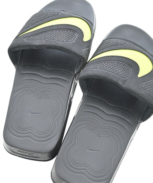 NIKE รองเท้าแตะ
