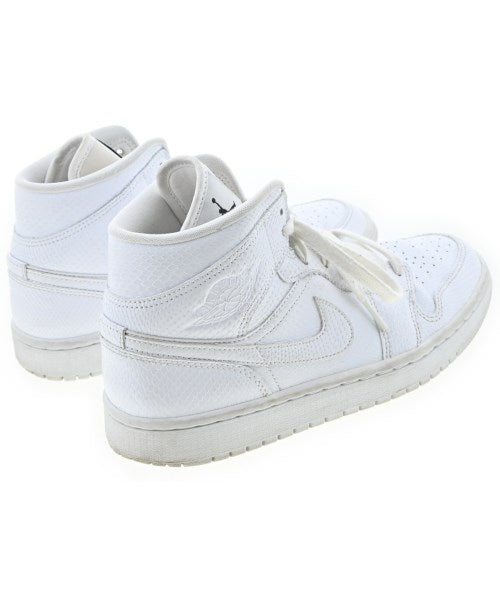 NIKE รองเท้าผ้าใบ
