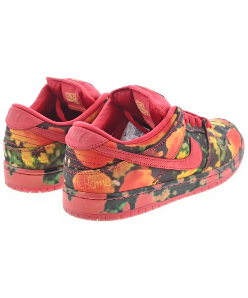 NIKE รองเท้าผ้าใบ