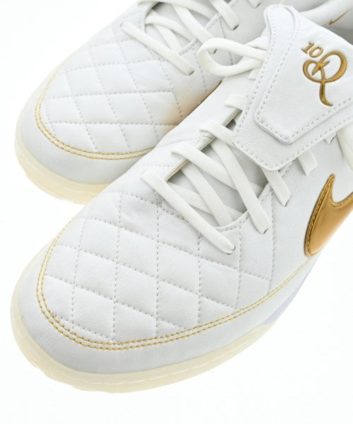NIKE รองเท้าผ้าใบ