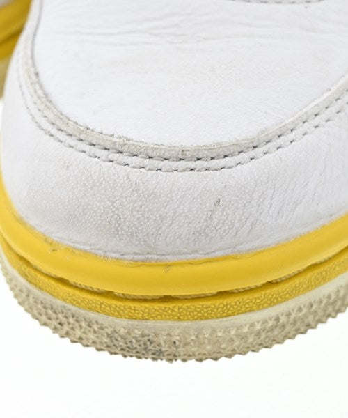 NIKE รองเท้าผ้าใบ