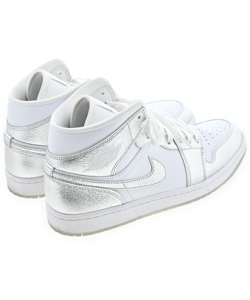 NIKE รองเท้าผ้าใบ