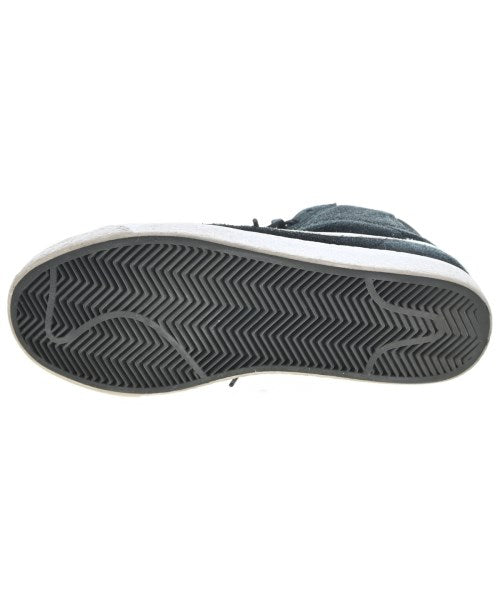 NIKE รองเท้าผ้าใบ