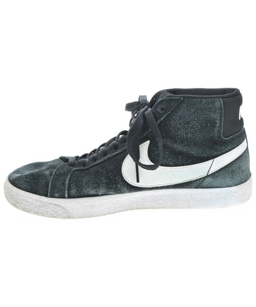 NIKE รองเท้าผ้าใบ