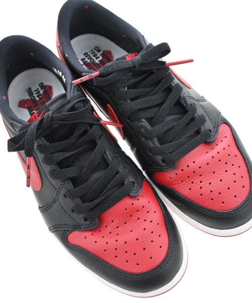 NIKE รองเท้าผ้าใบ