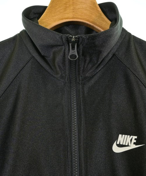 NIKE แจ็คเก็ตเบลาส์ อื่น