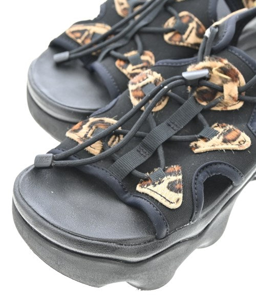 NIKE รองเท้าแตะ