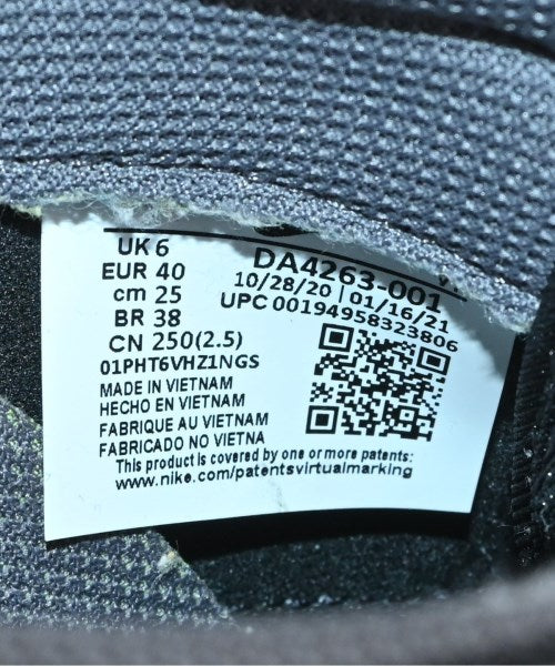 NIKE รองเท้าผ้าใบ