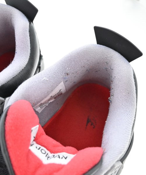 NIKE รองเท้าผ้าใบ