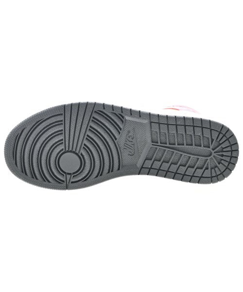 NIKE รองเท้าผ้าใบ