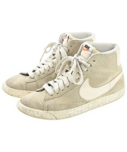 NIKE รองเท้าผ้าใบ