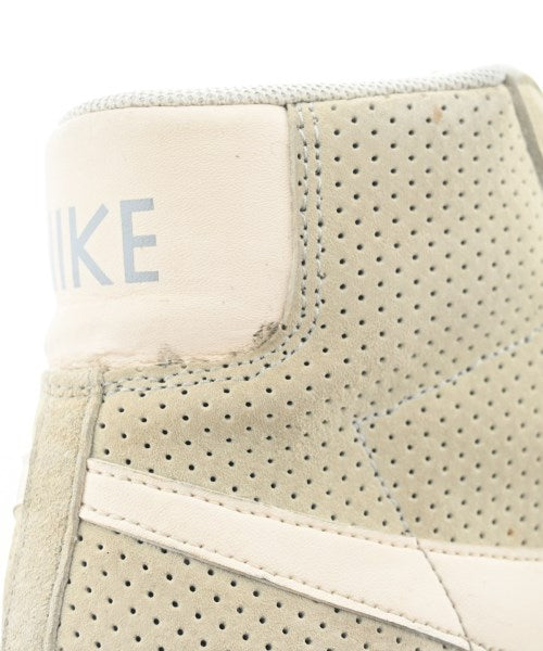 NIKE รองเท้าผ้าใบ