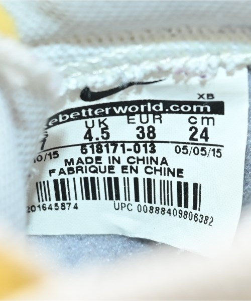 NIKE รองเท้าผ้าใบ