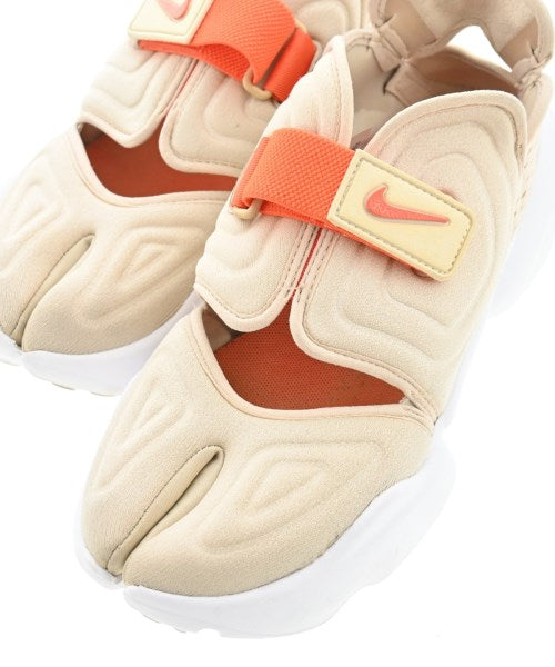 NIKE รองเท้าแตะ