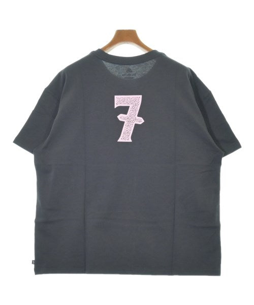 NIKE เสื้อยืด/เสื้อท็อปส์