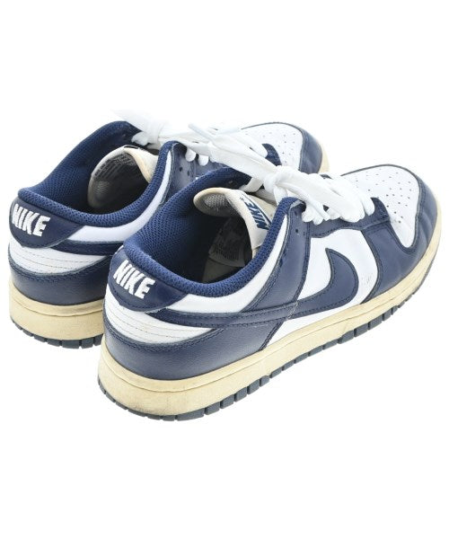 NIKE รองเท้าผ้าใบ