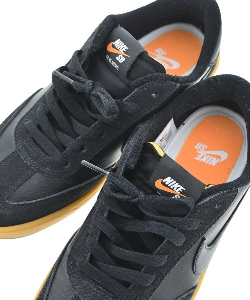 NIKE รองเท้าผ้าใบ