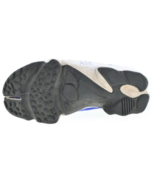 NIKE รองเท้าผ้าใบ