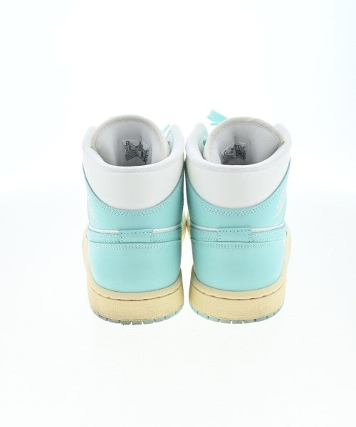 NIKE รองเท้าผ้าใบ