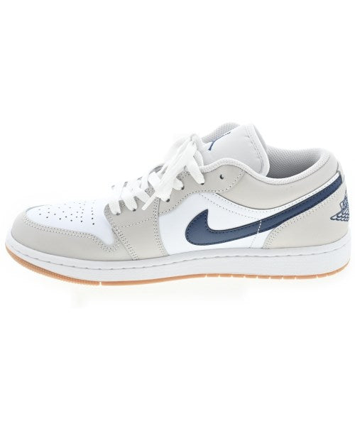 NIKE รองเท้าผ้าใบ